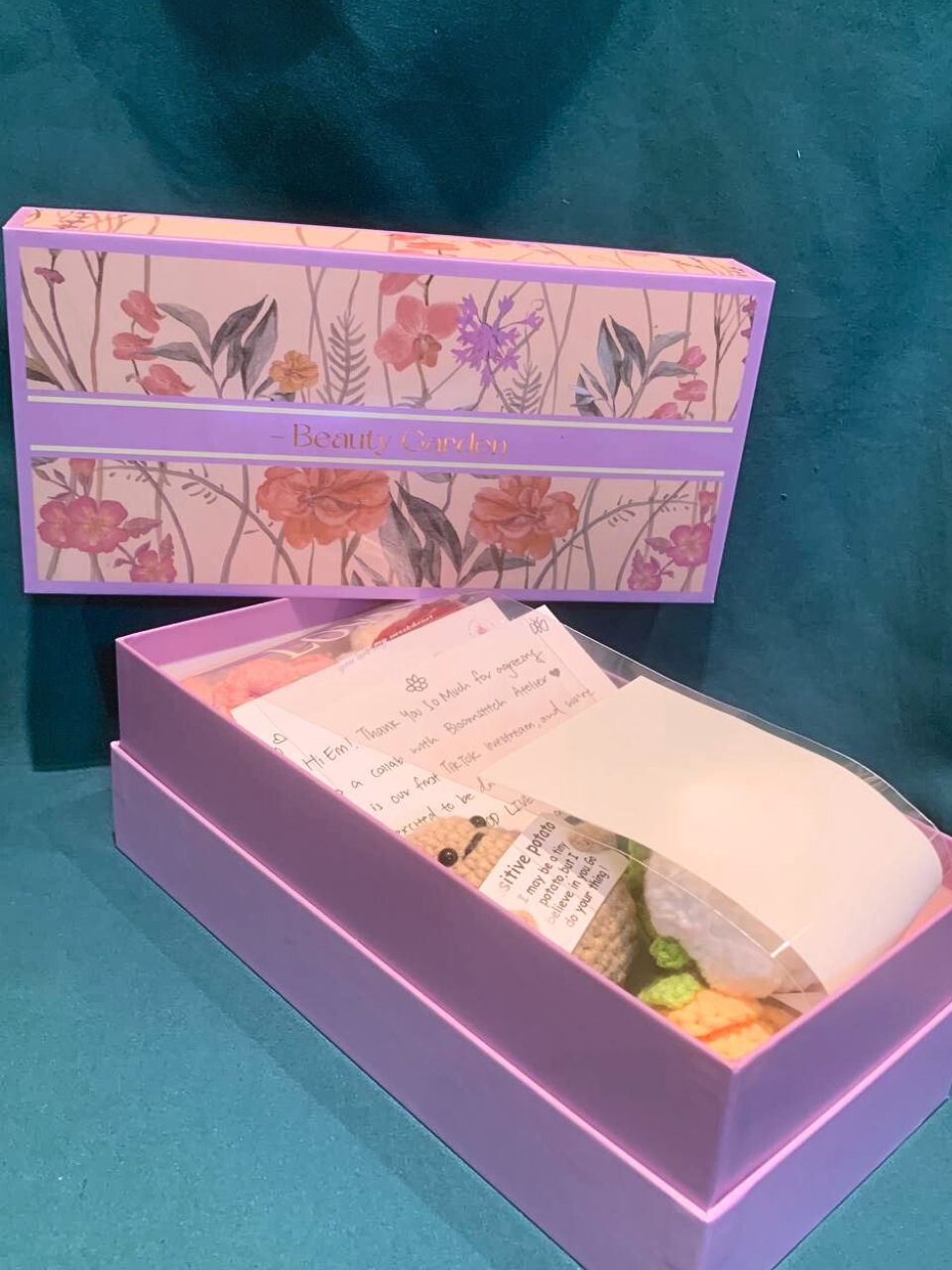Gift Box, M size